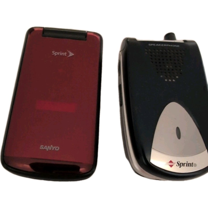 Sprint Sanyo SCP-200 Blue/Silver & SCP 3810 Mirror Red Works Looks For Service