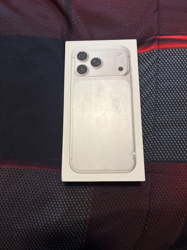 Apple iPhone 17 Pro Max – 512 GB – Silver (U.S. Cellular)