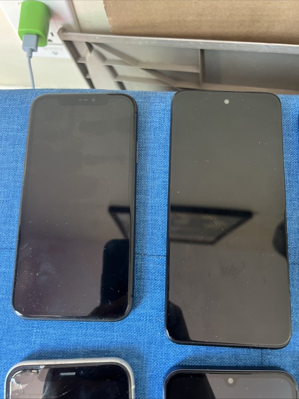 Lot Of 8 Cell Phones For Parts Only (Apple, Samsung, Google,Motorola) READ DESC gallery