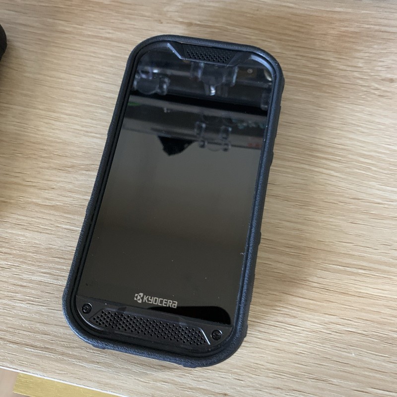 Kyocera DuraForce PRO 2 E6910 4G VoLTE 64GB Black (Verizon) Unlocked