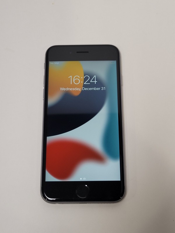 Apple iPhone 6S – 32Gb – Gray – Unlocked – MN1M2LL/A – iPhone8,1 (A1688)