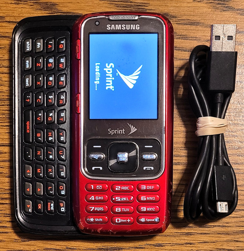 Samsung Rant SPH-M540 – Red ( Sprint ) Slider Phone – Very Rare Color / Bundled