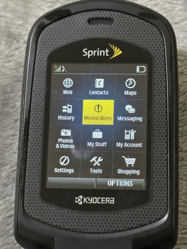 LOT of 7 Kyocera DuraXT E4277 Sprint PTT 3G Rugged GPS Flip Camera Cell Phone gallery