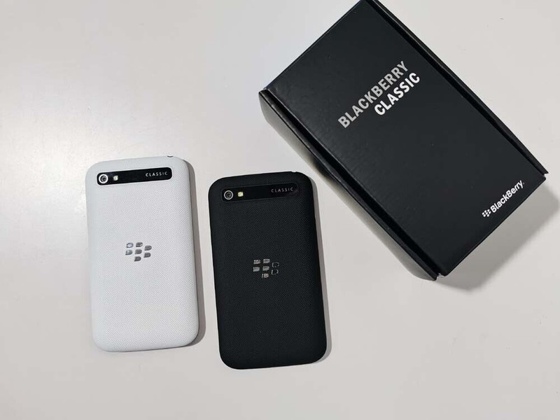 BlackBerry Classic Q20 16GB+2GB RAM Unlocked LTE Qwerty Keyboard SmartPhone gallery