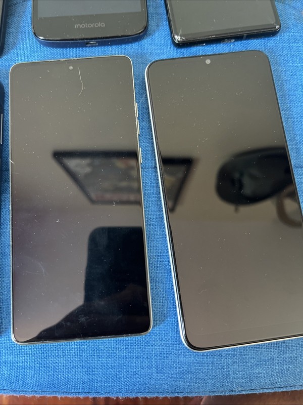 Lot Of 8 Cell Phones For Parts Only (Apple, Samsung, Google,Motorola) READ DESC gallery