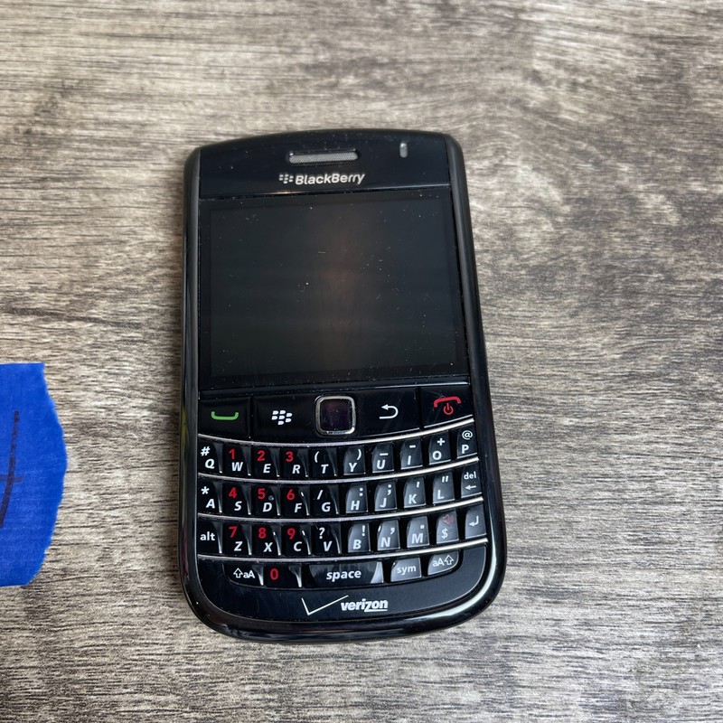 BlackBerry Bold 9650 Black 2.4" TFT Display 3.2MP Auto-Focus Bar Cell Phone gallery