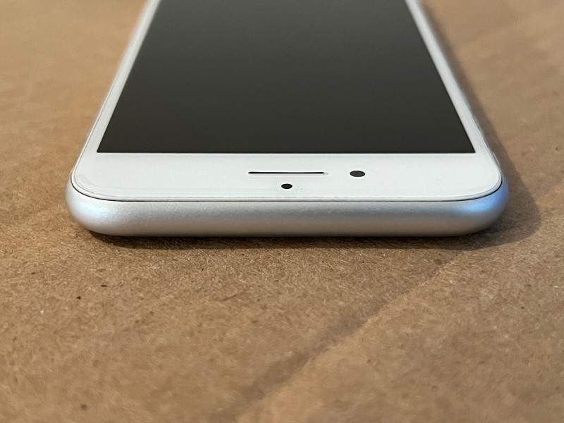 Apple iPhone 8 64GB Silver Smartphone Red (A1863) (CDMA + GSM) gallery