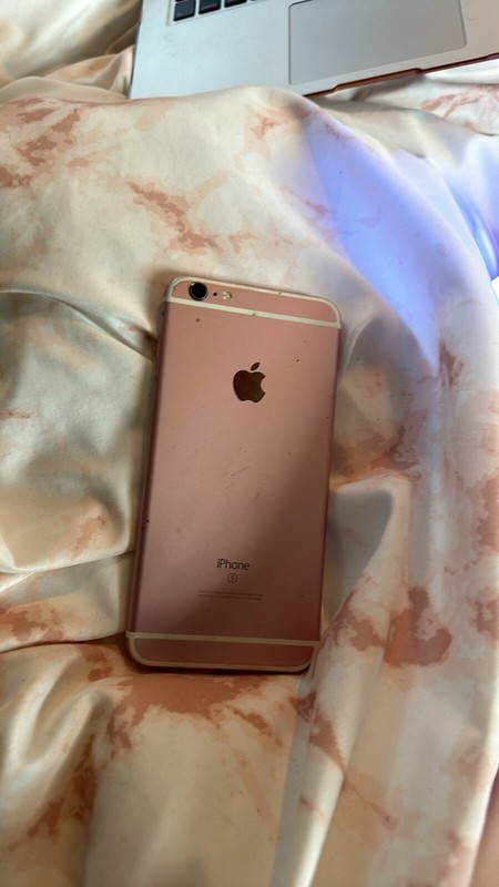 Apple iPhone 6s Plus – 32GB – Rose Gold (Unlocked) A1634 (CDMA + GSM)