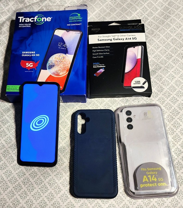 Samsung Galaxy A14 64GB TRACFONE 6.5&Prime; Black Bundle, Hardly Used, Works Fantastic