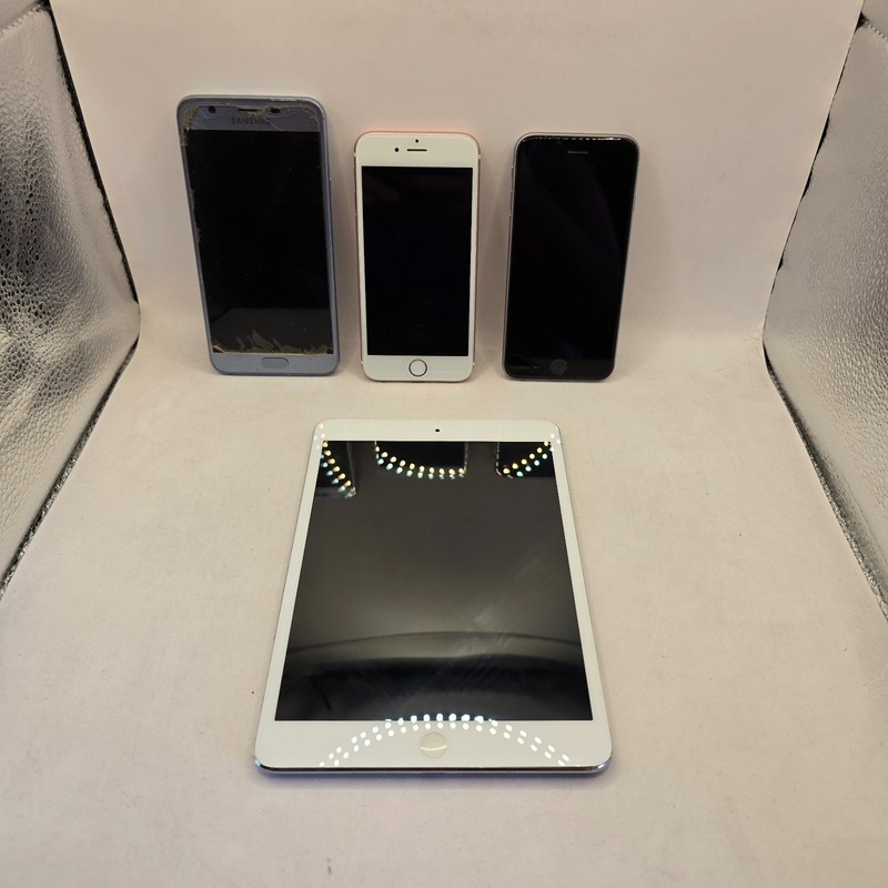 Lot of 4 Mixed iPhone, iPad and Samsung Galaxy For Parts or Repair