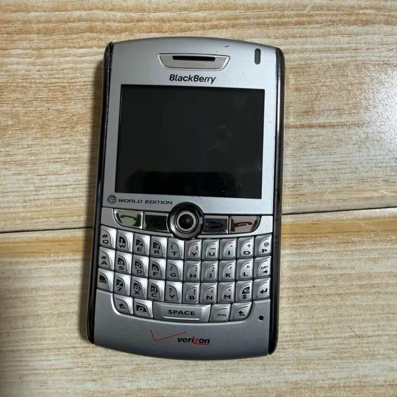 BlackBerry 8820 Black Orange Network 16MB 2.5" QWERTY Mobile Phone Incomplete