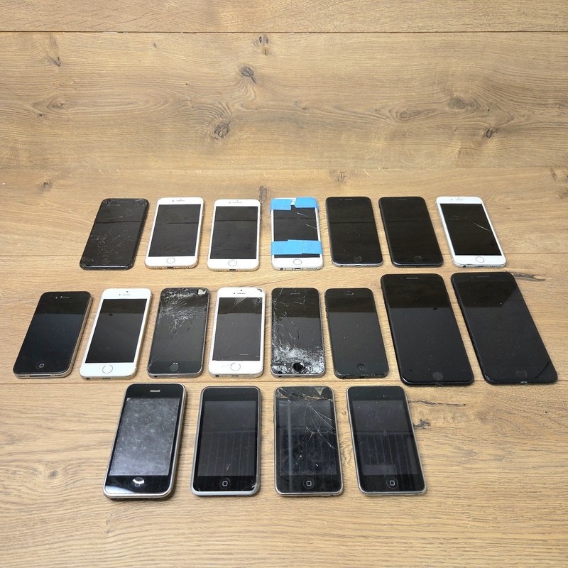 Apple iPhone iPod Touch Lot Broken For Parts Repair