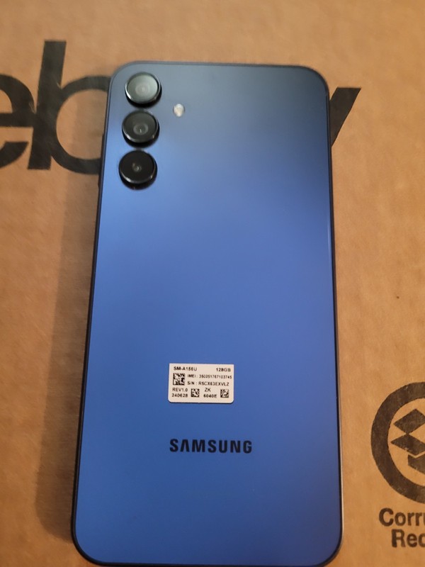 Samsung Galaxy A15 5G SM-A156U 128GB Phone TESTED Works Verizon W/ Cord + Box gallery