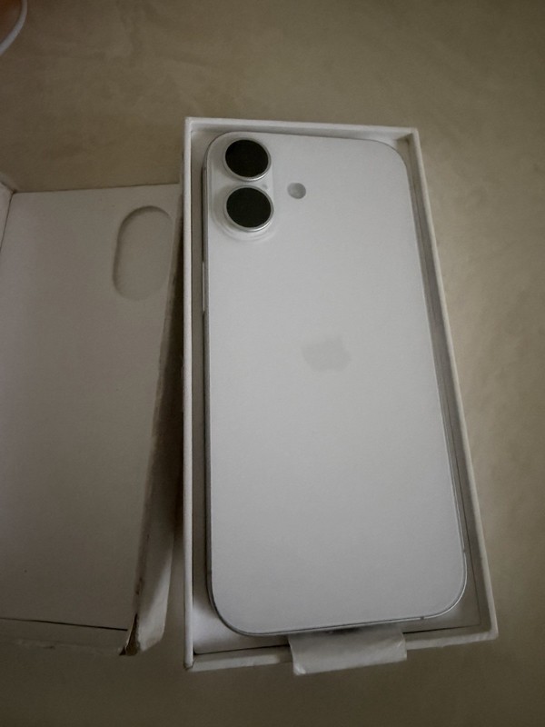 NEW Apple iPhone 17 256GB FOR T-mobile 6.3&Prime; 5G eSim US Version NEW White