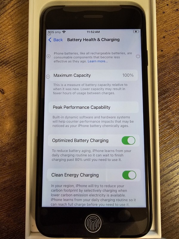 New (Open-Box) UNLOCKED Apple iPhone SE 5G 2022 3rd Gen 64GB Black w Warranty gallery