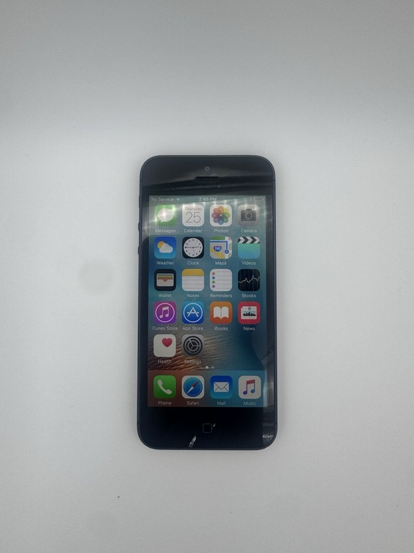 iOS 9.2 Apple iPhone 5 16GB in Black & Slate for AT&T
