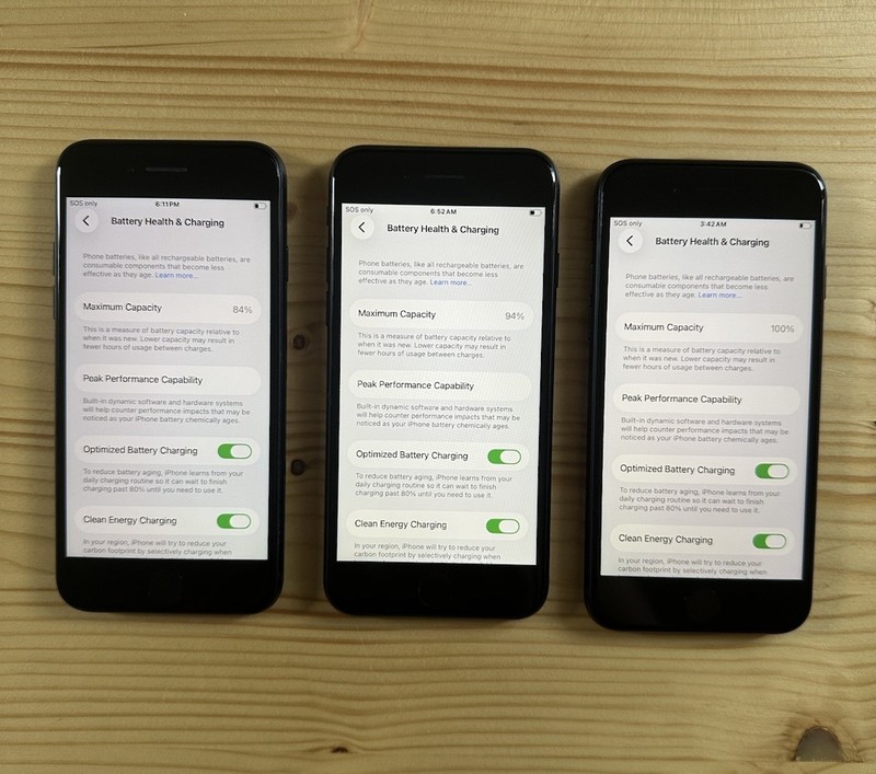 Lot of 3 Apple iPhone SE (3rd Generation) 64gb Working Unlocked Good Battery