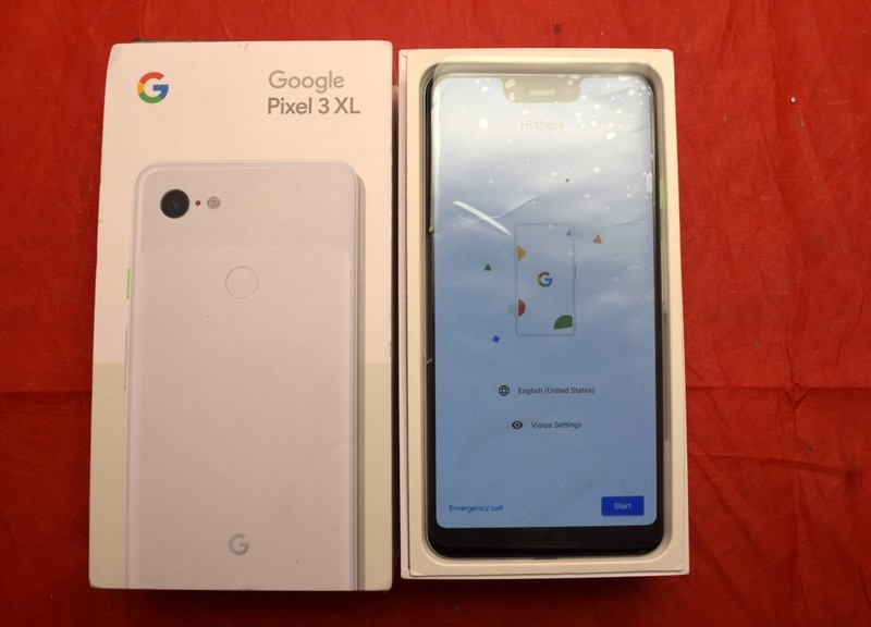 NEW open box Google - Pixel 3 XL with 64GB UNLOCKED White (Sealed)