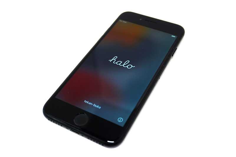 Apple iPhone 7 32GB Black Factory Unlocked A1660 Smartphone 94% Battery Health