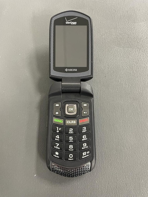 3G Kyocera E4520 DuraXV Rugged Waterproof GPS Verizon Flip Phone gallery