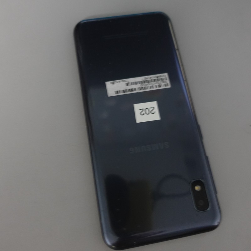 Samsung Galaxy A10e SM-A102U 32GB Navy For Parts gallery