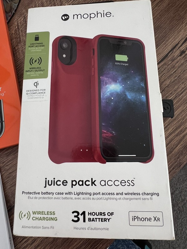Apple iPhone XR - 64GB - Black (Unlocked) A1984 (CDMA + GSM) PLUS ACESSORIES gallery