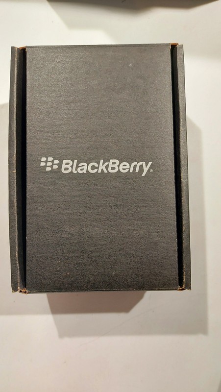 778.Blackberry 9300 – For Collectors – Unlocked – N E W – Old Stock