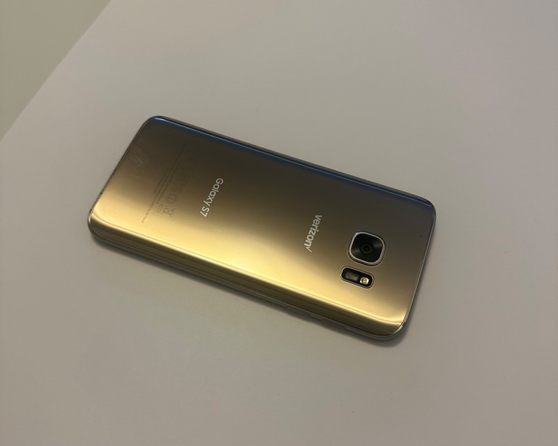 Samsung Galaxy S7 G930U- 32GB Unlocked Phone AT&T T-mobile Phone VERY GOOD GOLD gallery
