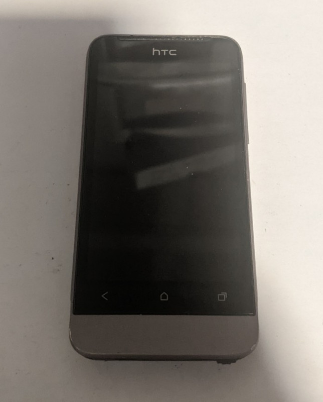 HTC One V - 4GB (Unknown Carrier) See Description gallery