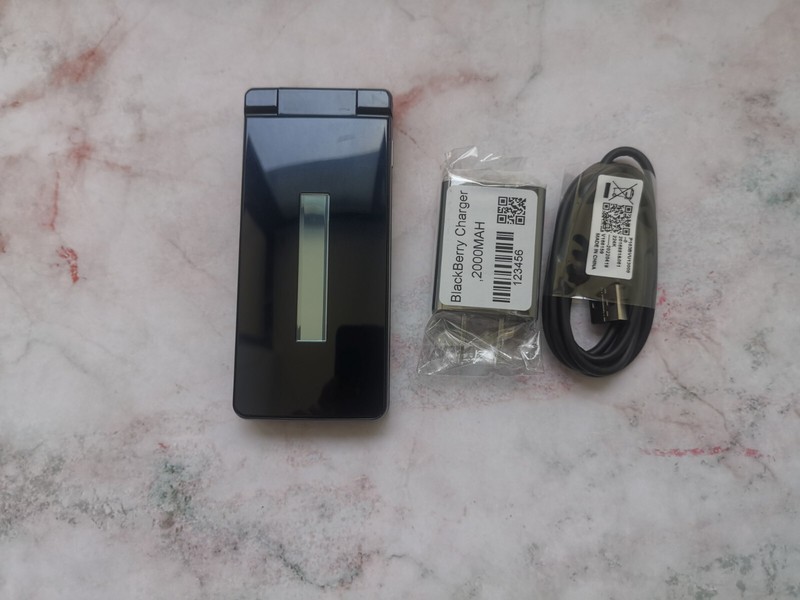 100%working&Excellent SHARP AQUOS KEITAI A205SH 8GB Unlocked Android Flip Phone