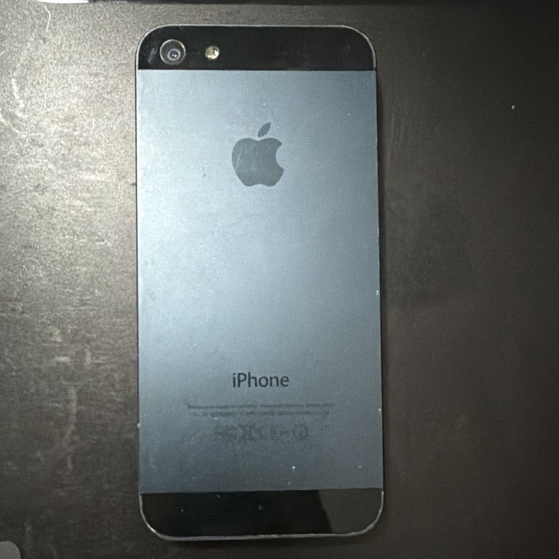 Apple iPhone 5 64GB Black Unlocked iOS 4in Smartphone A1428 (GSM)