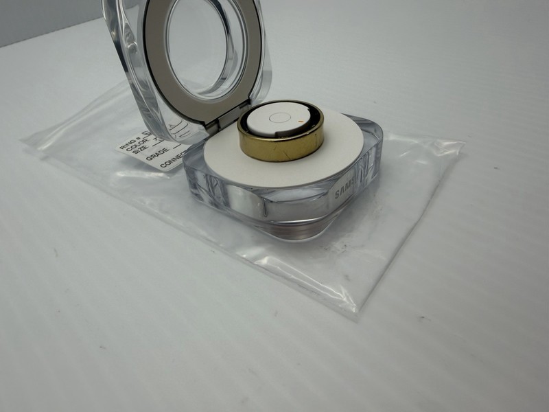 Samsung Galaxy Ring Bluetooth Smart Ring SM-Q500 - Titanium Gold - Size 10 gallery