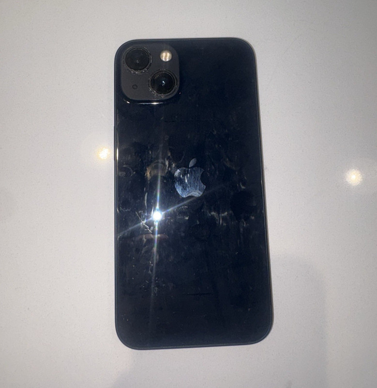 Apple iPhone 13 A2482 Green Slate Style 12MP Rear Camera Resolution
