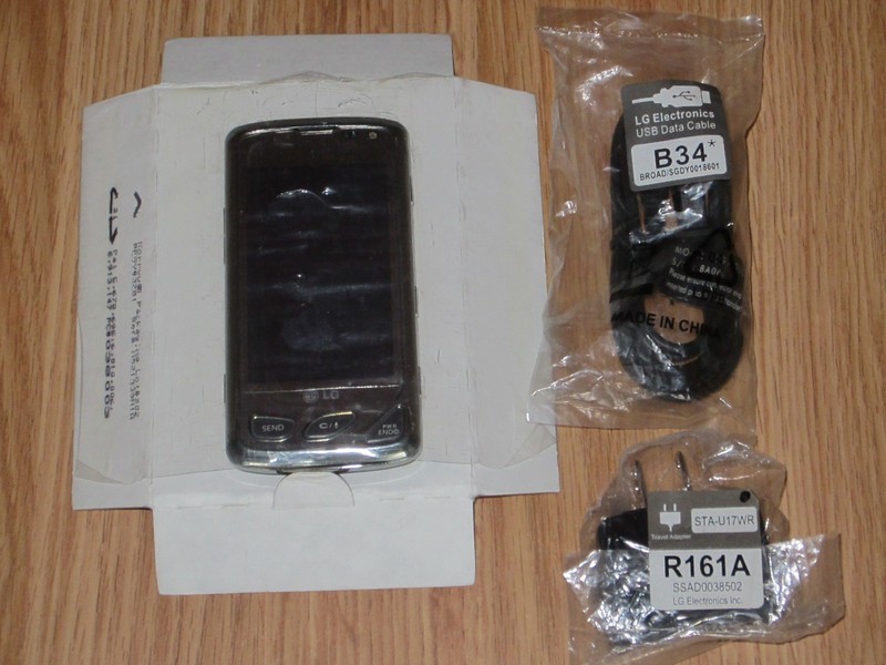 LG Chocolate Touch VX8575 Cell Phone for Verizon In Working Condition