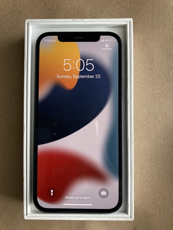 Apple iPhone 12 – 64GB – Black (T-Mobile)
