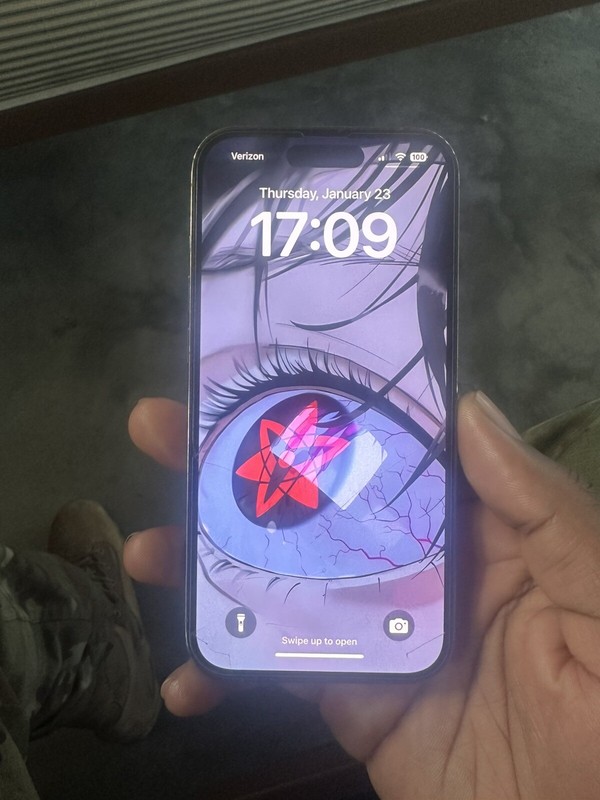 iPhone 14 Pro With Tik tok And Other Apps