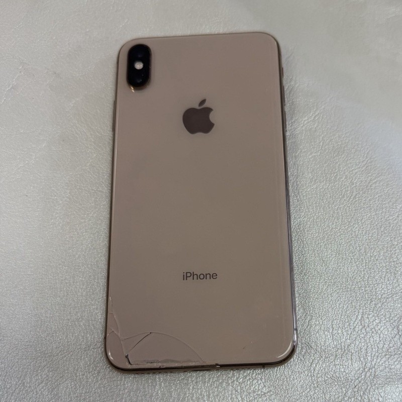 Apple iPhone XS Max 64GB Gold 6.5&Prime; Dual SIM (eSIM) Factory Unlocked