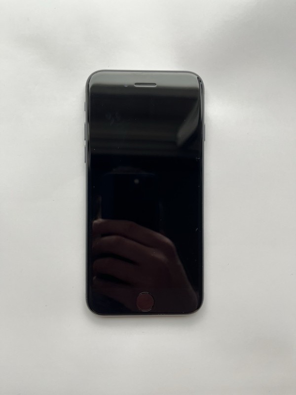 Apple iPhone SE 3rd Generation (2022) – 64 GB – Midnight (Unlocked)