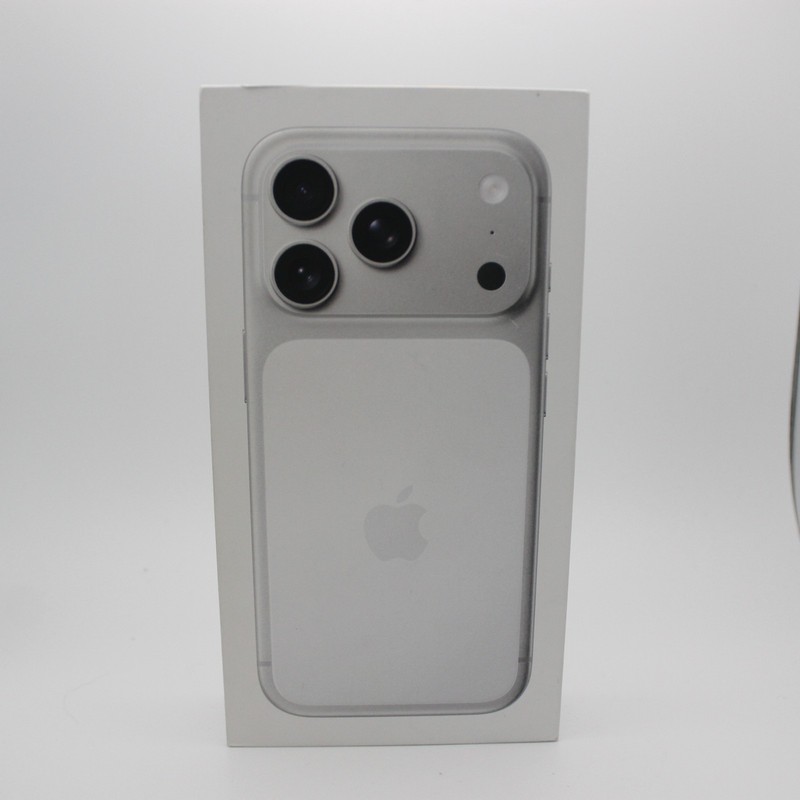 Apple iPhone 17 Pro Max A3257 512GB | Silver | AT&T ONLY gallery