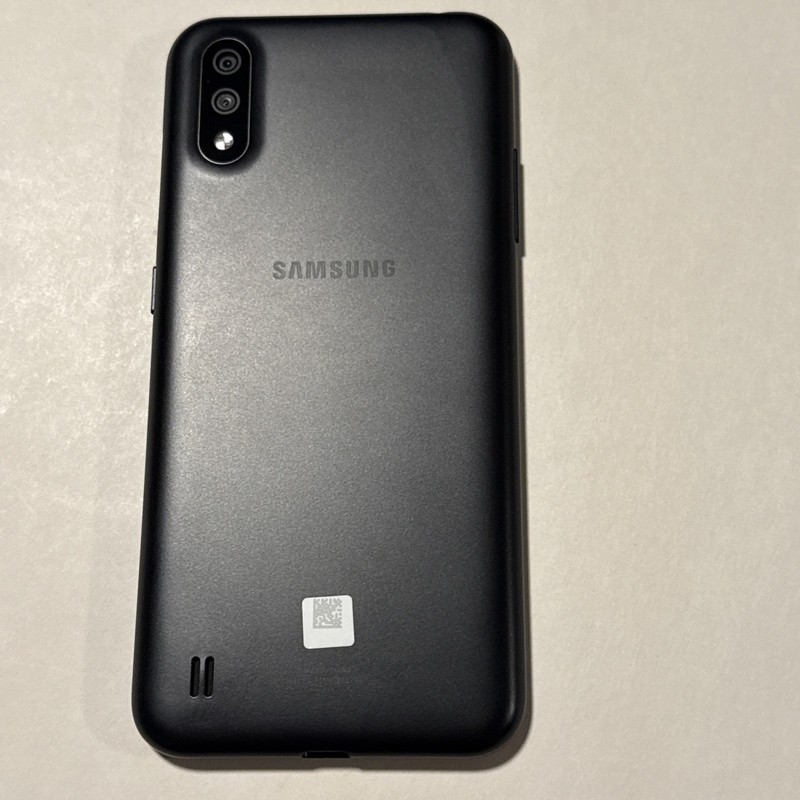 Samsung Galaxy A01 Black 16gb SM-A015V (Verizon/Unlocked) FOR PARTS - **READ** gallery