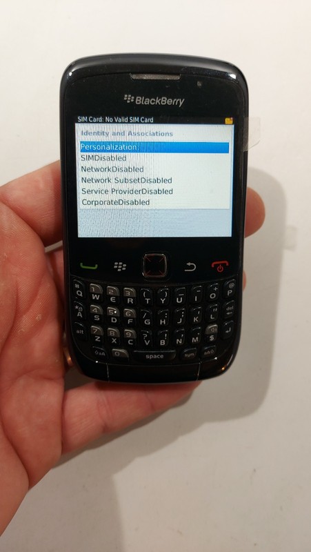 780.Blackberry 9300 - For Collectors - Unlocked - N E W - Old Stock gallery