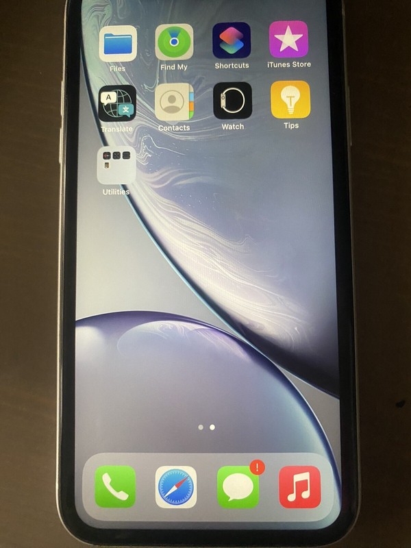 Apple iPhone XR . 64 Gb. silver White T-mobile Only . Unlocked . Moderate New gallery