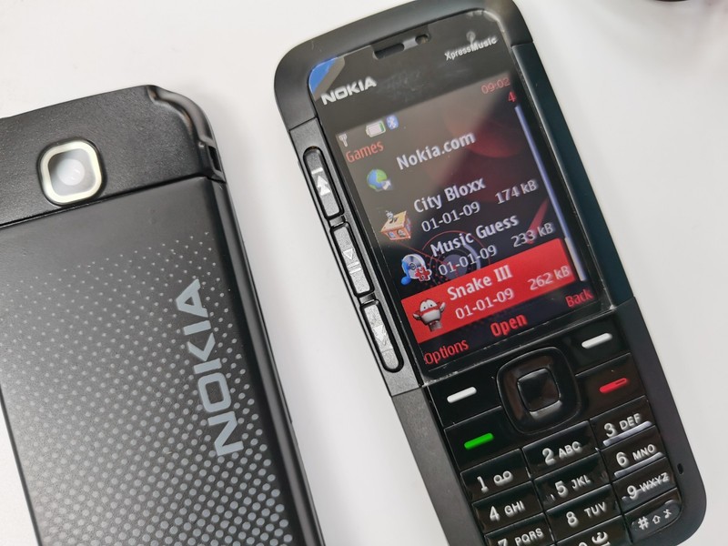 Nokia 5310 Xpress Music Phone - black Unlocked 2G gallery