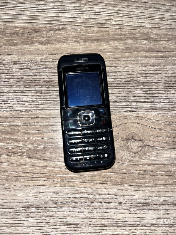 Nokia 6030b Silver 1.5&Prime; Colour Display Dual-Band Mini SIM Cingular Cell Phone
