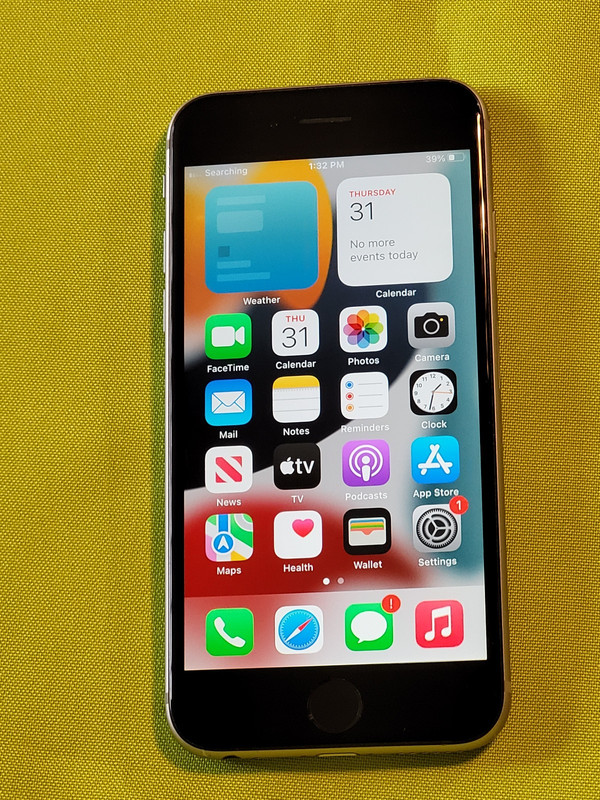 Apple iPhone 6s 16GB S Gray Unlocked A1688 Working Cond See Pic & Descr. AS IS