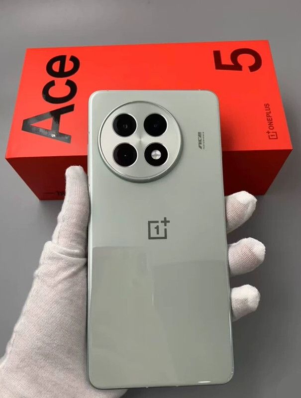 OnePlus Ace 5（13R) 5G 6.78 » 50MP 256GB 512GB Android 15 Snapdragon Google play