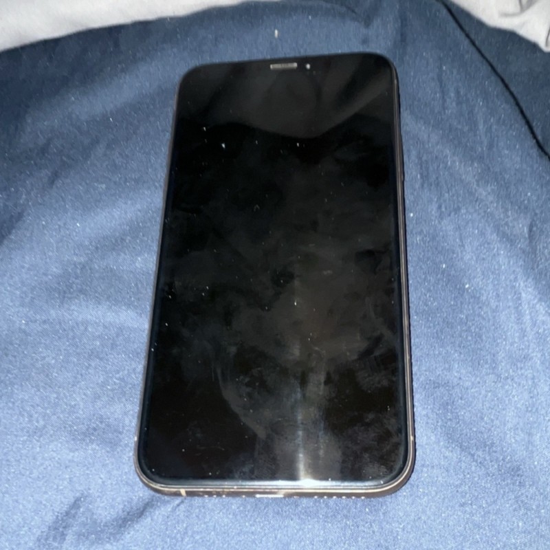 Apple iPhone XS Gold 5.8in 4GB RAM 12MP Hexa Core Smartphone