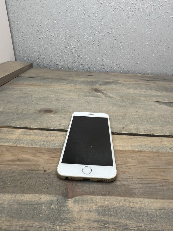 Apple iPhone 6s Model A1633 – Parts Only Does not charge crack on screen
