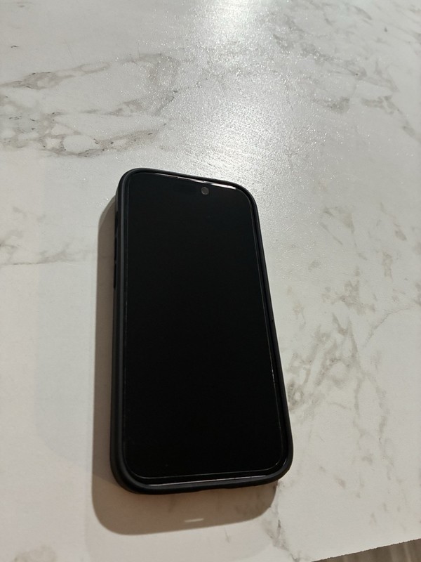 Apple iPhone 15 gallery