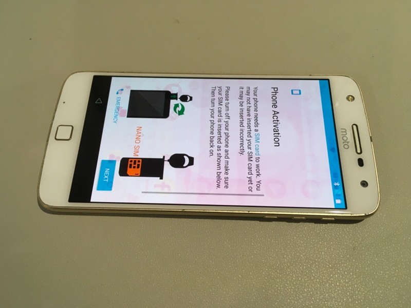 MOTOROLA MOTO Z PLAY DROID XT1635-01 VERIZON 32GB GOLD 401 gallery